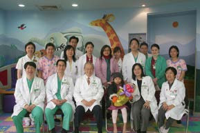 醫療團隊獎 亞東紀念醫院小腸移植照護團隊